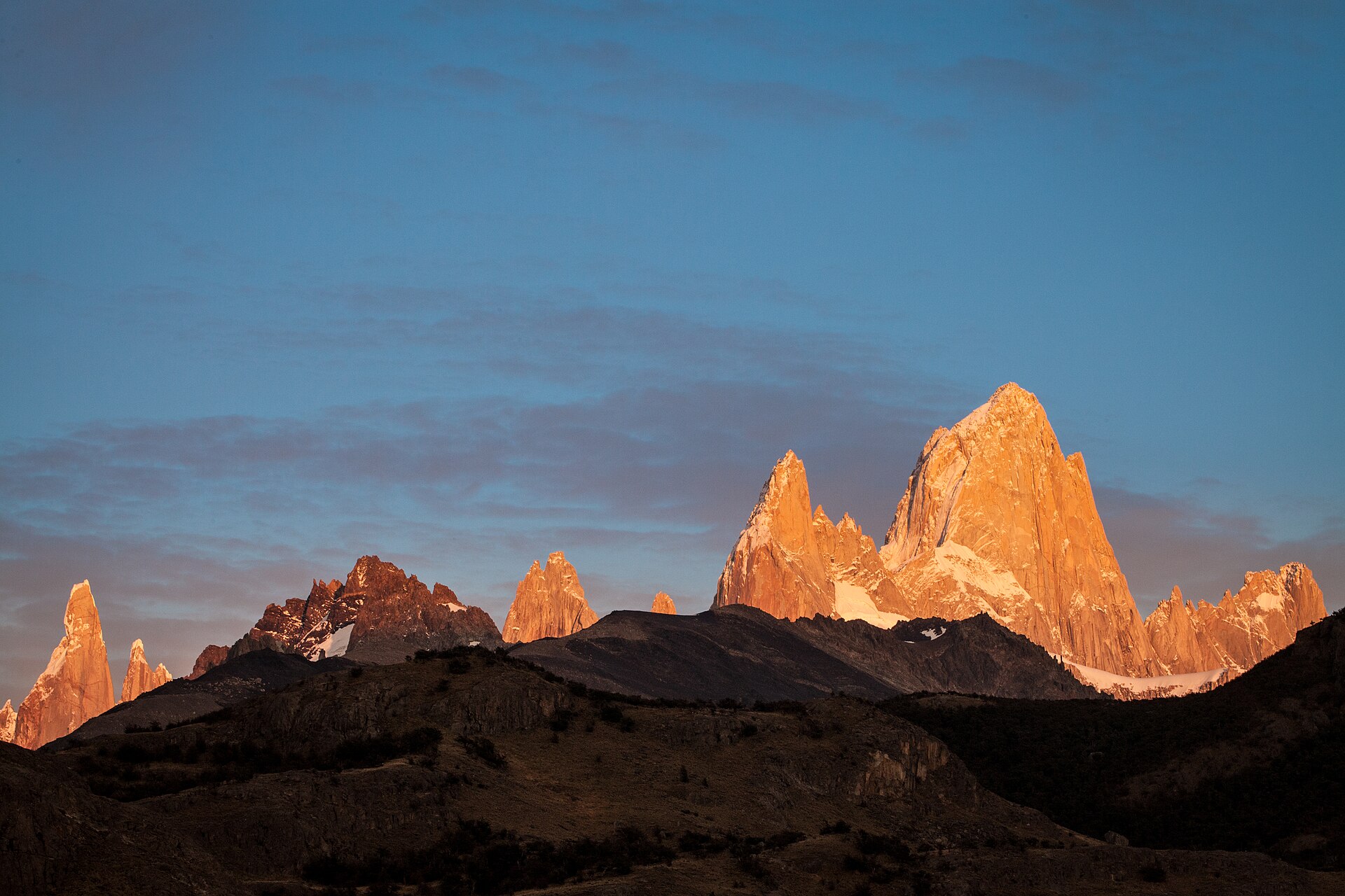 Mount Fitz Roy above the road to El Chaltén